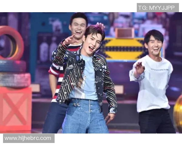 中国足球球星跨界尝试唱歌 引发粉丝热议与关注